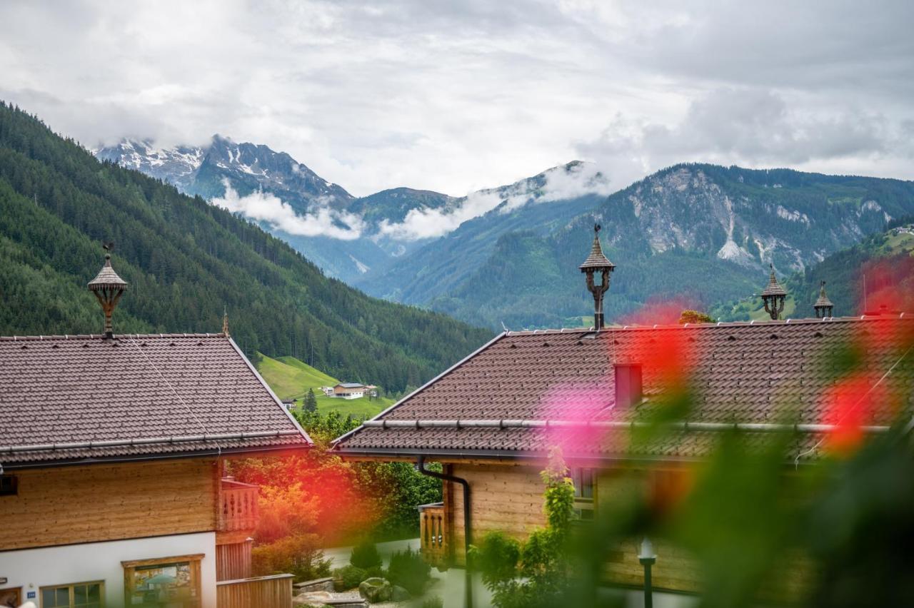 Chaletdorf Am Sonnenhang Neukirchen am Grossvenediger Luaran gambar