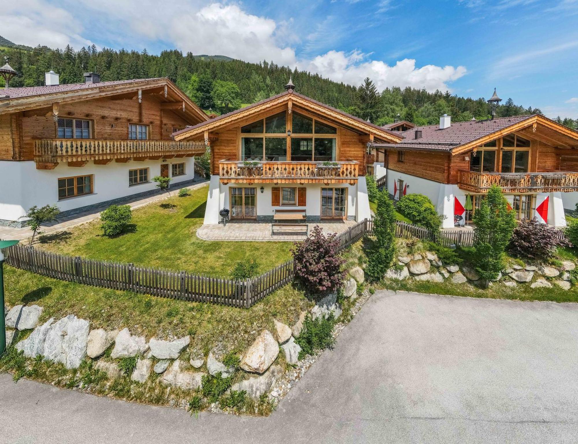Chaletdorf Am Sonnenhang Neukirchen am Grossvenediger Bilik gambar
